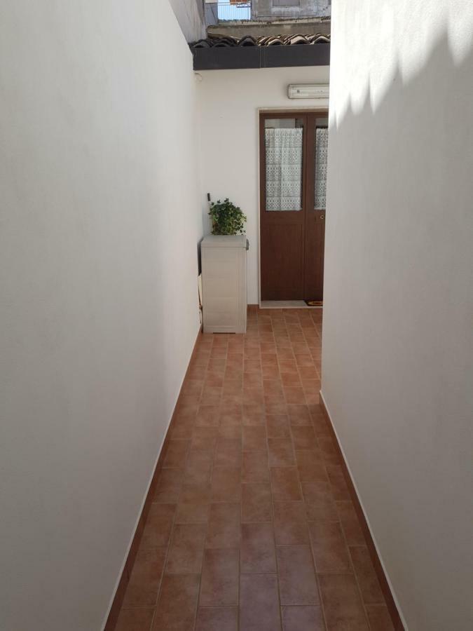 Half House Floridia Exterior foto